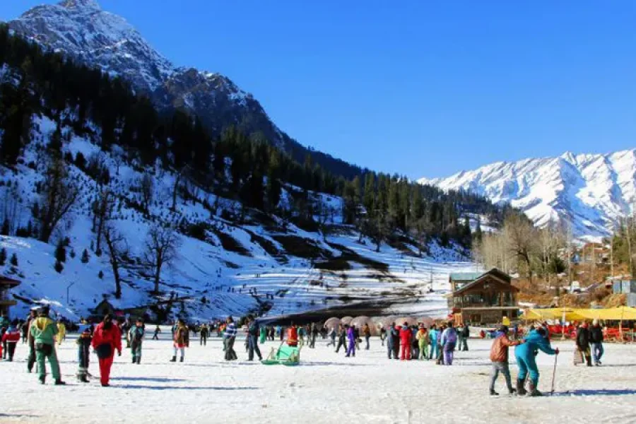 Manali Volvo Bus Package 5N.6D