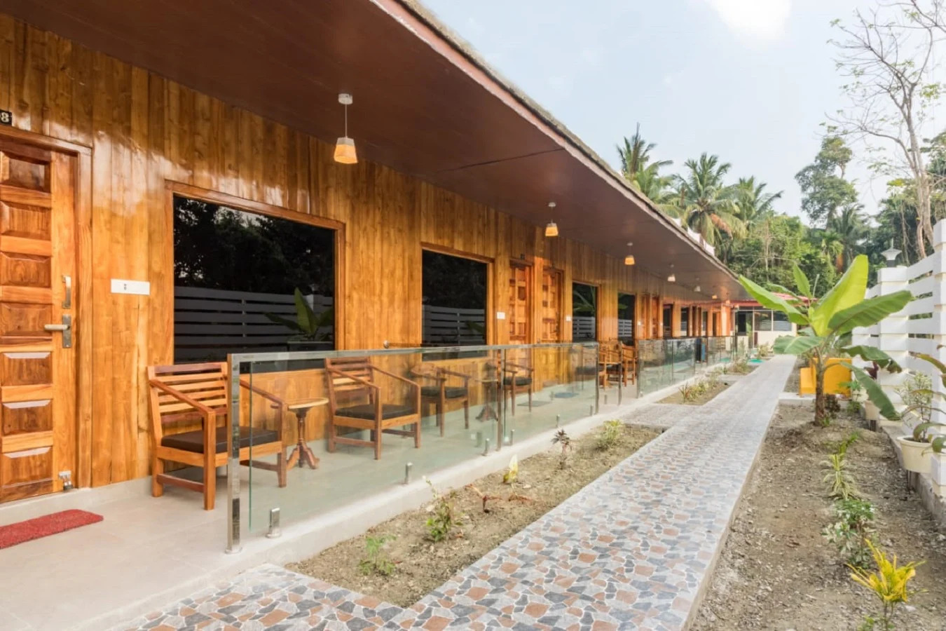 Hotel Golden Pebble or similar