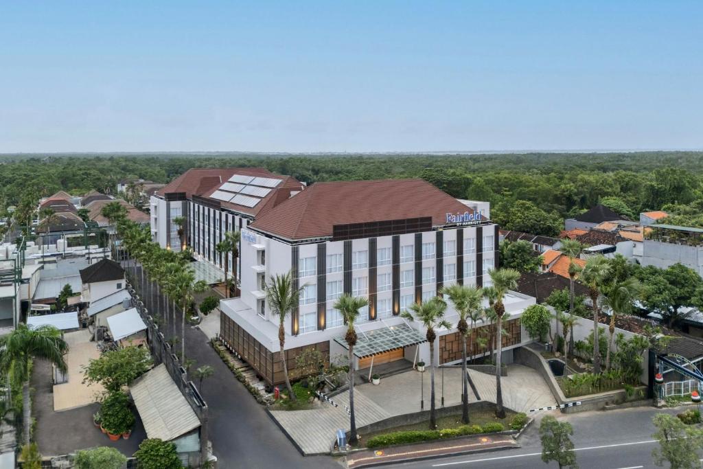 Fairfield by Marriott Bali Kuta  / Nagurarai / Legian / Similar
